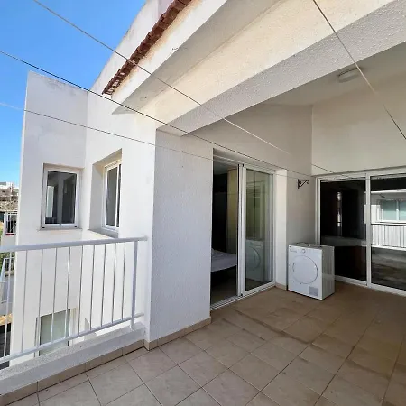 Spacious 2-br Apt, Close To The * Paralimni