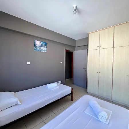 Apartament Spacious 2-br Apt, Close To The